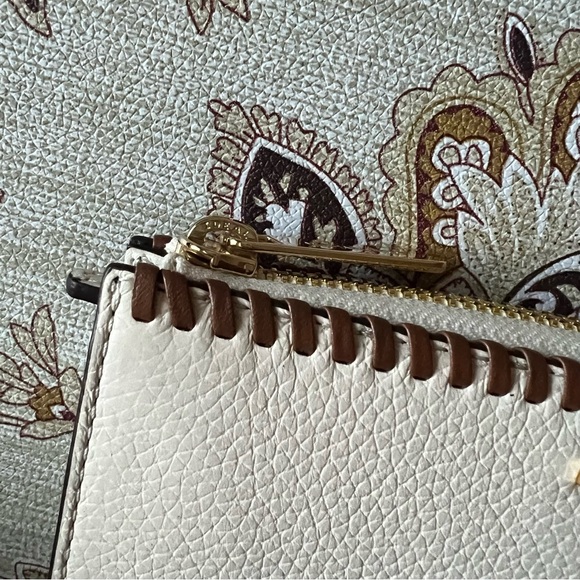 MICHAEL KORS Jet Set Travel Leather Gold-Tone Hardware Quarter Zip Wallet NWT - Picture 6 of 15